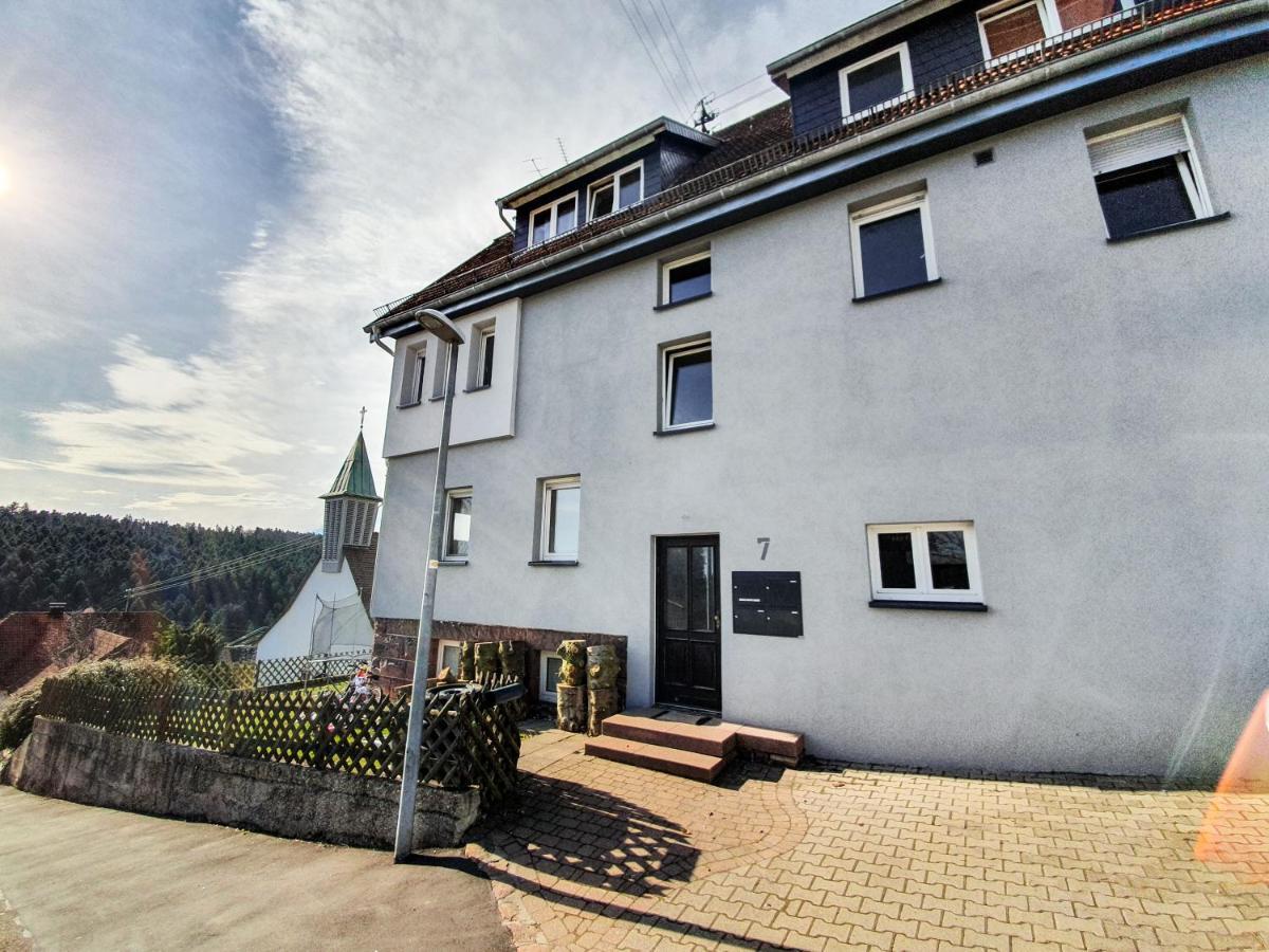 Ferienwohnung Schwarzwaldblick Unterreichenbach Dış mekan fotoğraf