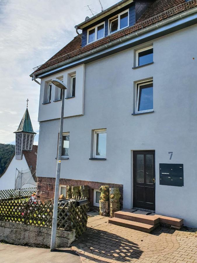 Ferienwohnung Schwarzwaldblick Unterreichenbach Dış mekan fotoğraf